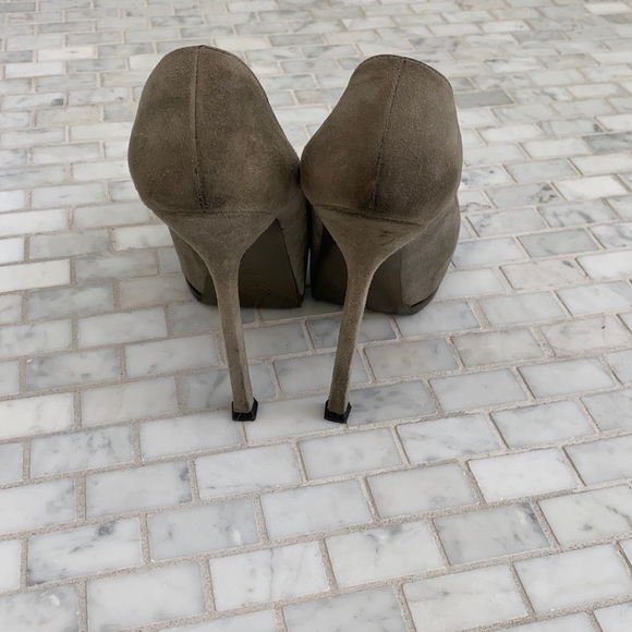 Ysl - saint Laurent grey suede pumps - Picture 7 of 7
